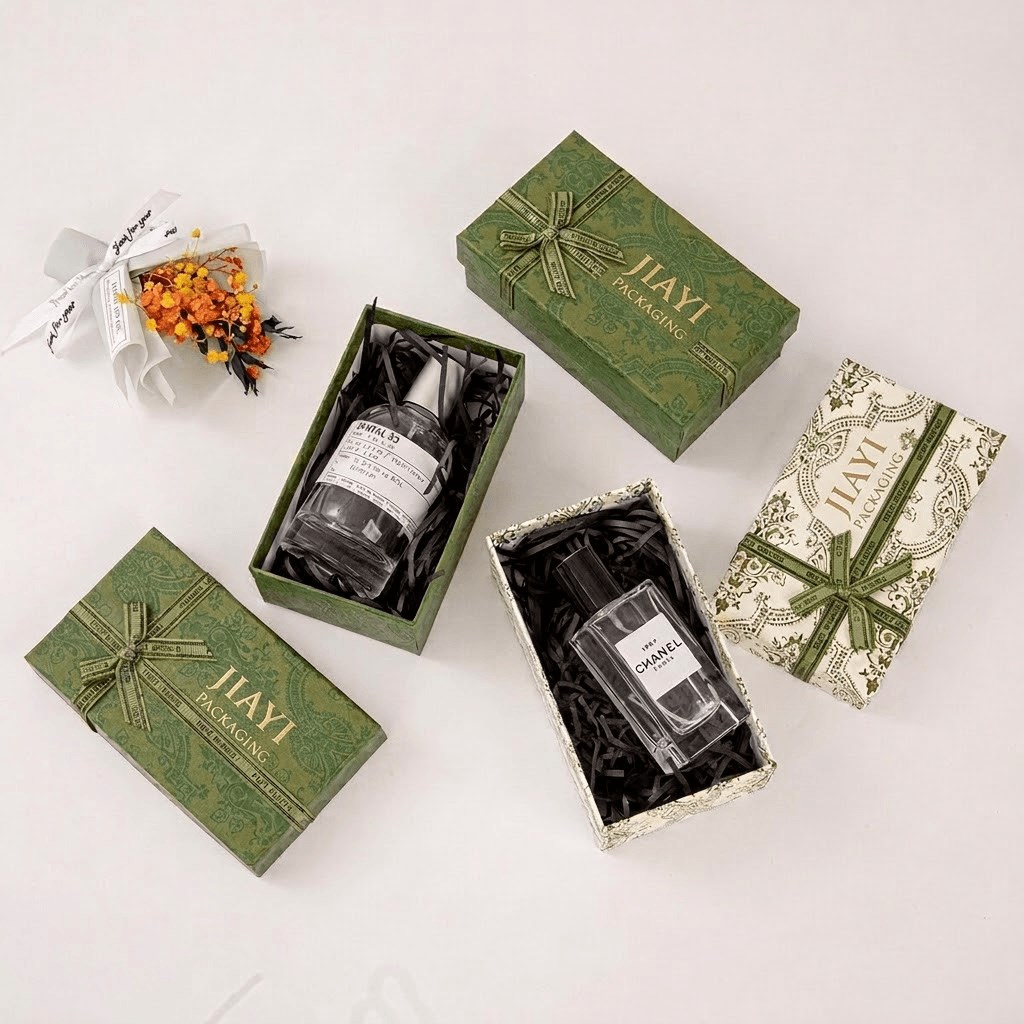 Custom green rigid perfume packaging boxes with bottles